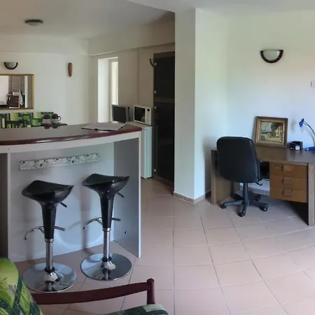 Apartamento Little Bear Mogyoród